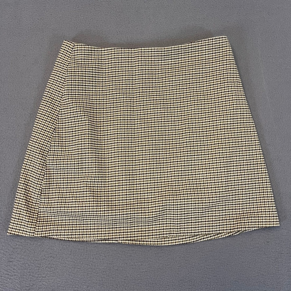 H&M Skirt Womens Size 6 Beige Black Houndstooth Pull On Mini 28W 15L Preppy Work